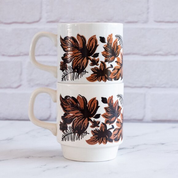 2 Vintage Bilton's Ironstone Mugs | Autumn Leaves Pattern - Picture 1 of 8